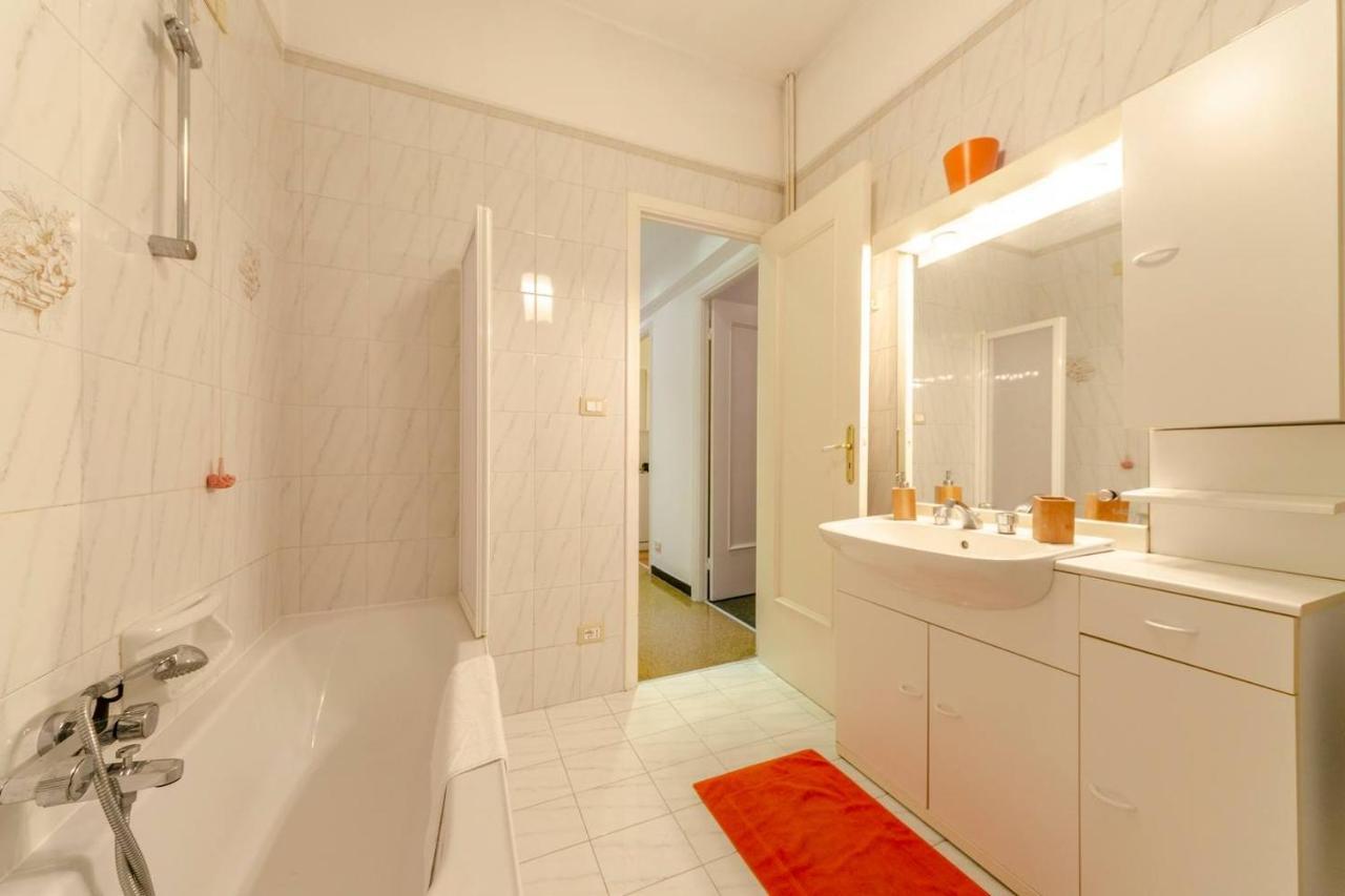 Altido Family Apt For 6 Located Minutes From The Sea Lejlighed Genova Eksteriør billede