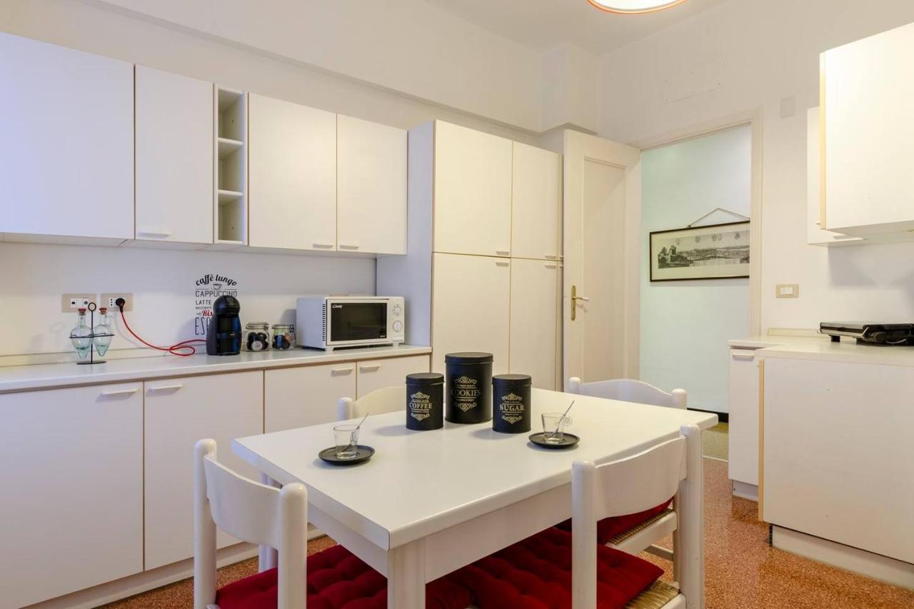 Altido Family Apt For 6 Located Minutes From The Sea Lejlighed Genova Eksteriør billede